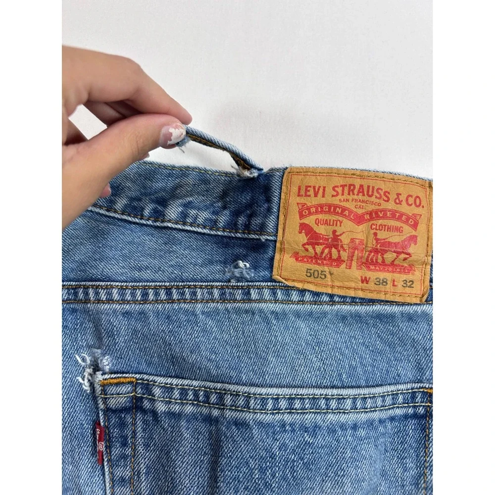 Levis 505 Regular Fit Straight Leg Jeans Mens 38x32 Blue Denim Thrashed Vintage